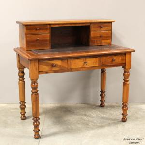 Antique walnut Louis Philippe desk - 19th century